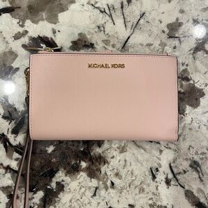 Michael Kors Blush Pink Wristlet